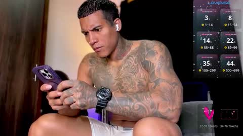    Schedule   3 pm - 10pm   OfflineTuesday and Wednesday online show from 11/04/25, 12:04