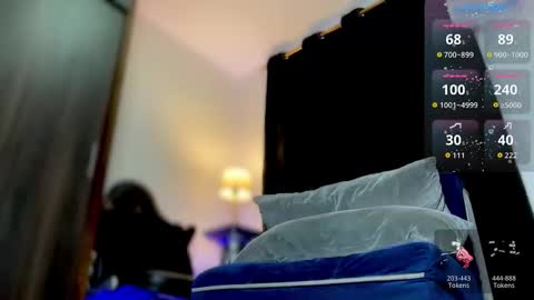    Schedule   3 pm - 10pm   OfflineTuesday and Wednesday online show from 11/05/25, 12:10