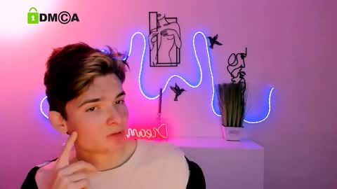 Snapshot of jordi_ser chatting on 12/22/25, 07:44 jordi_ser online show from 12/22/25, 07:44