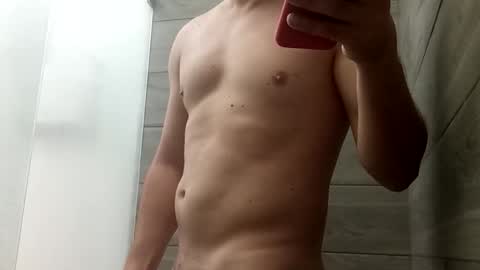 Snapshot of jorgelatino1919 chatting on 12/22/25, 04:48 jorgelatino1919 online show from 12/22/25, 04:48