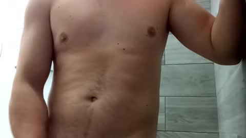 Snapshot of jorgelatino1919 chatting on 01/15/26, 05:01 jorgelatino1919 online show from 01/15/26, 05:01