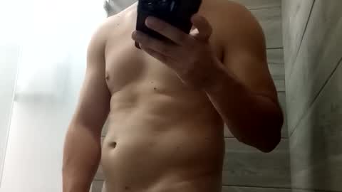 Snapshot of jorgelatino1919 chatting on 02/04/26, 03:56 jorgelatino1919 online show from 02/04/26, 03:56