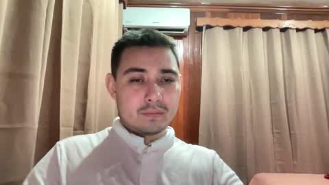 Snapshot of jorgesparks chatting on 12/16/25, 07:24 Jorge Sparks online show from 12/16/25, 07:24