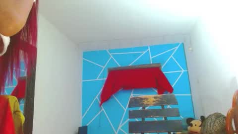 Snapshot of jorlatinhot420 chatting on 11/16/25, 08:42 perryt 420 online show from 11/16/25, 08:42