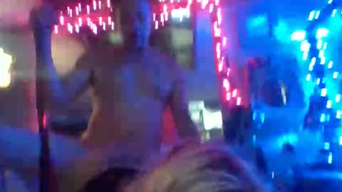 Joey  Amy online show from 11/07/25, 09:09