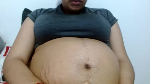 jose y carolina online show from 02/09/25, 04:36