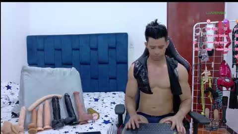 jose_rumbero91 online show from 02/17/26, 03:03