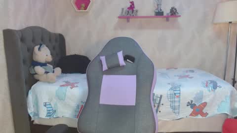 jose_sexycumm online show from 02/19/25, 07:16