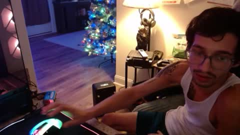 Snapshot of josefturner1 chatting on 11/24/25, 01:27 Josef online show from 11/24/25, 01:27