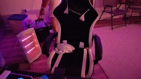 Josef online show from 03/24/26, 04:39