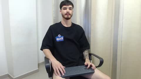 alejandro online show from 02/03/26, 05:16