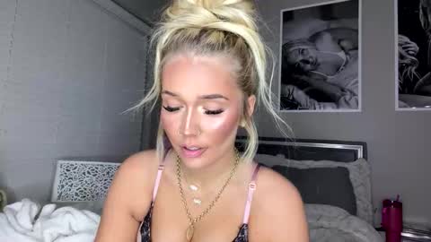 Snapshot of joselinehickss chatting on 04/01/26, 06:03 joselinehickss online show from 04/01/26, 06:03