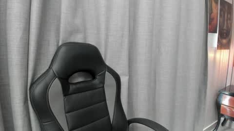 Katalina online show from 12/24/24, 02:01