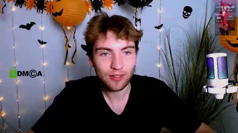 joseph_bear_ online show from 10/22/25, 07:35