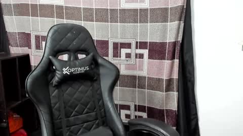 Snapshot of joseph_fit chatting on 01/24/25, 02:18 joseph online show from 01/24/25, 02:18