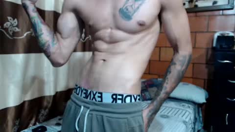 Snapshot of joseph_fit chatting on 03/10/25, 11:49 joseph online show from 03/10/25, 11:49