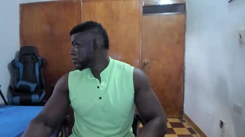 Snapshot of joseph_god chatting on 04/26/26, 07:44 MR OAK online show from 04/26/26, 07:44