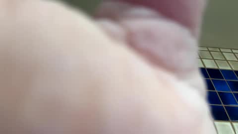 josephroberts600 online show from 04/17/26, 06:05