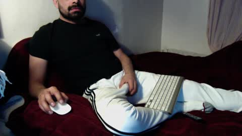 josephs1990 online show from 01/15/25, 05:08