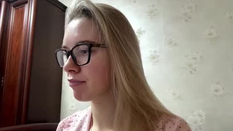 Anessa online show from 12/02/25, 05:35