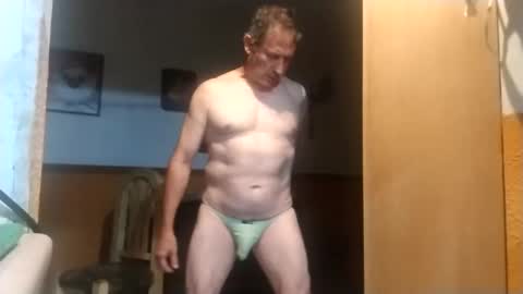 Snapshot of josephstipper_ chatting on 09/13/25, 06:57 Jos Juan online show from 09/13/25, 06:57