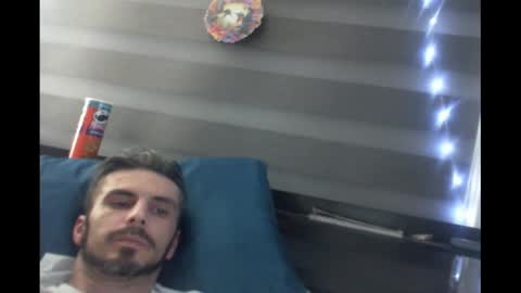 Snapshot of josh780edm chatting on 02/19/25, 12:22 josh780edm online show from 02/19/25, 12:22