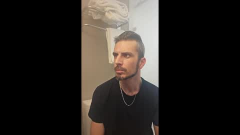 Snapshot of josh780edm chatting on 02/25/26, 06:17 josh780edm online show from 02/25/26, 06:17