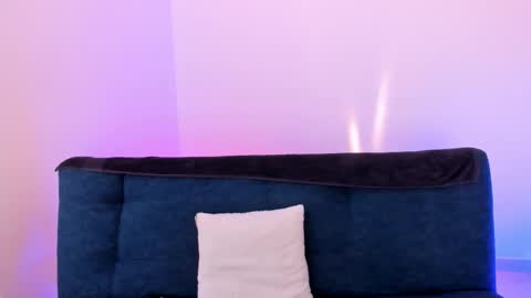 Snapshot of josh_and_val chatting on 10/02/25, 07:54 Josh Val online show from 10/02/25, 07:54