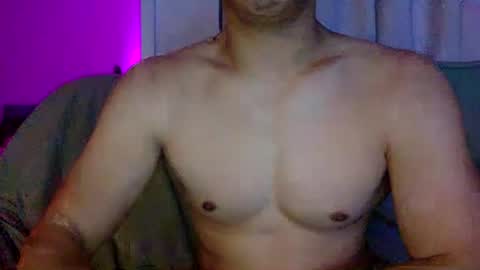 joshasian0713 online show from 12/02/25, 11:15