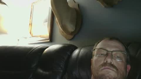 Snapshot of joshua122933 chatting on 02/27/26, 08:58 Josh online show from 02/27/26, 08:58