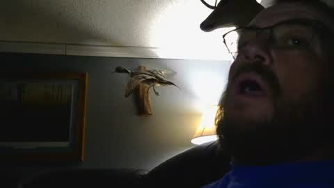 Snapshot of joshua122933 chatting on 03/22/26, 07:56 Josh online show from 03/22/26, 07:56