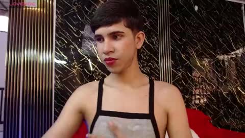 joshua_saenz_ online show from 05/18/26, 07:41