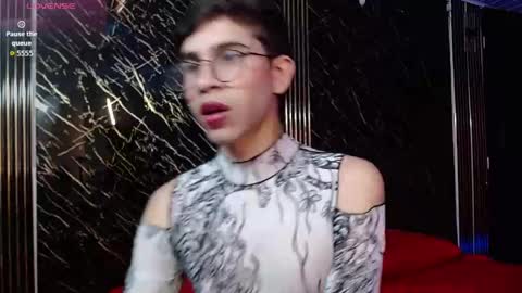 joshua_saenz_ online show from 05/24/26, 10:48