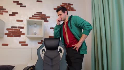 JoshuaGael online show from 12/05/24, 09:50