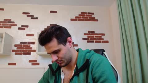 JoshuaGael online show from 12/06/24, 09:43