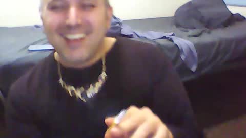 Snapshot of joshualorenzo chatting on 06/18/26, 05:51 joshualorenzo online show from 06/18/26, 05:51
