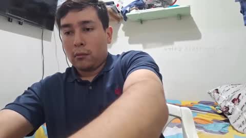 Snapshot of josq121 chatting on 09/13/25, 04:56 josq121 online show from 09/13/25, 04:56