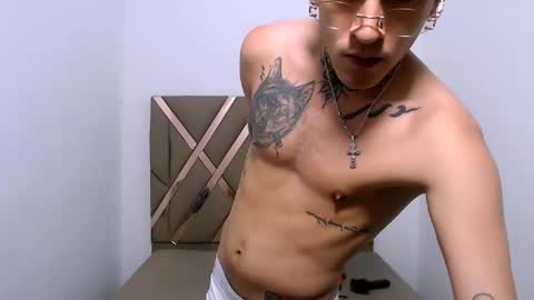 josue_linares online show from 03/05/26, 05:58