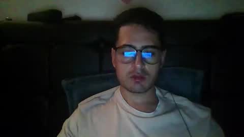 josux8 online show from 12/18/25, 02:06