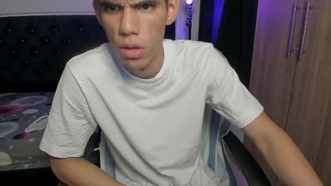 josy online show from 04/28/26, 02:10