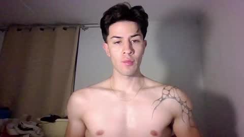 jotarojas1 online show from 12/25/24, 04:54