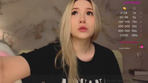 Jane online show from 02/06/25, 02:22