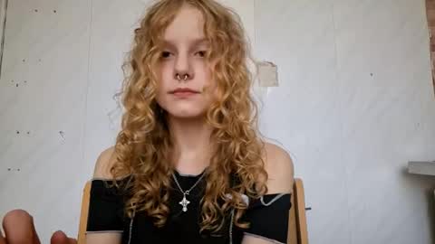 Kira online show from 03/10/26, 05:01