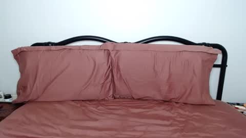 Snapshot of jowiththehair chatting on 12/27/24, 08:56 Jo Dayne online show from 12/27/24, 08:56