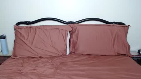 Snapshot of jowiththehair chatting on 02/20/25, 10:05 Jo Dayne online show from 02/20/25, 10:05