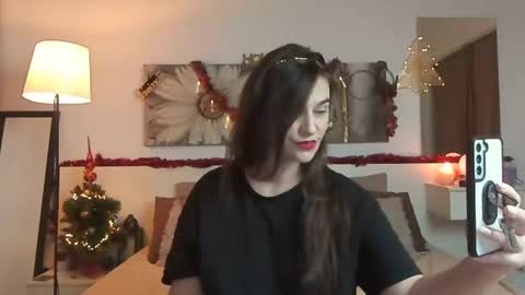 Snapshot of joycasidy chatting on 12/22/24, 05:53 CassidyJoy online show from 12/22/24, 05:53
