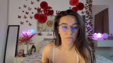 Snapshot of joycasidy chatting on 02/13/25, 04:50 CassidyJoy online show from 02/13/25, 04:50
