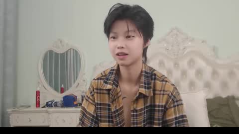 Snapshot of joycekay chatting on 10/31/25, 08:32 joycekay online show from 10/31/25, 08:32