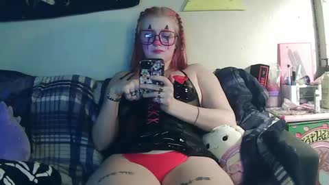 Snapshot of joydestroy69 chatting on 01/16/25, 04:38 joydestroy69 online show from 01/16/25, 04:38