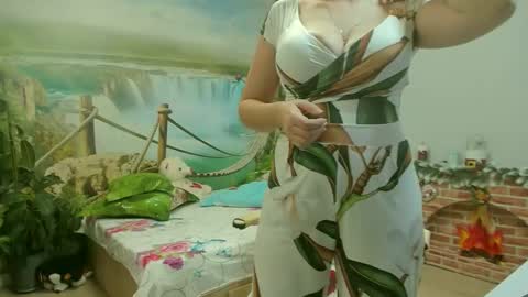 Snapshot of joyfuluntamed chatting on 11/22/25, 05:17 joy online show from 11/22/25, 05:17